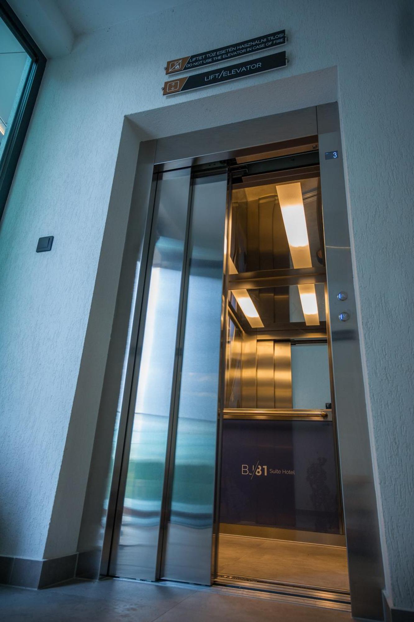 Bj81 Suite Hotel Siofok Exterior photo